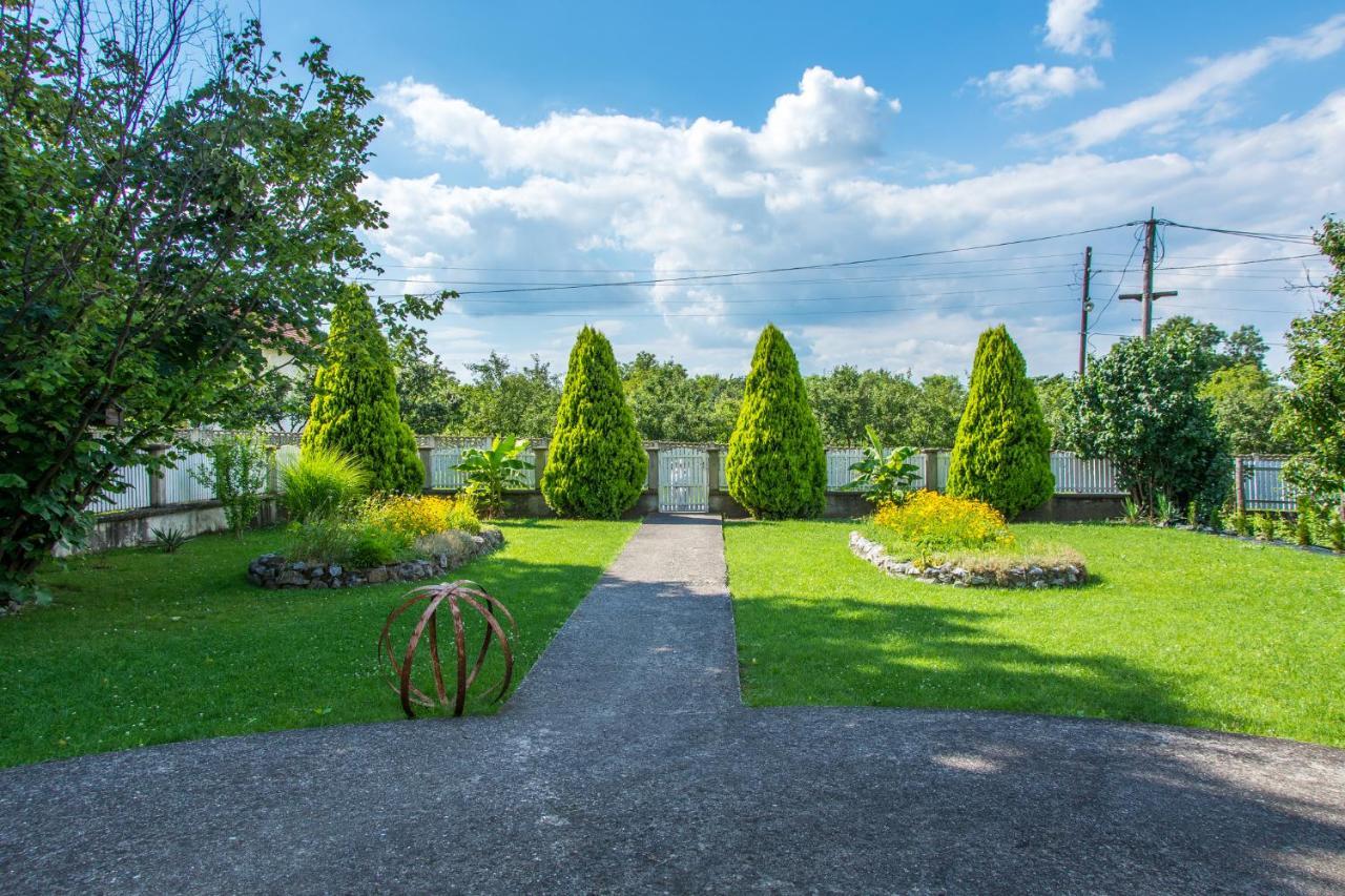 Smestaj Vila Cair Balajnac Exteriér fotografie